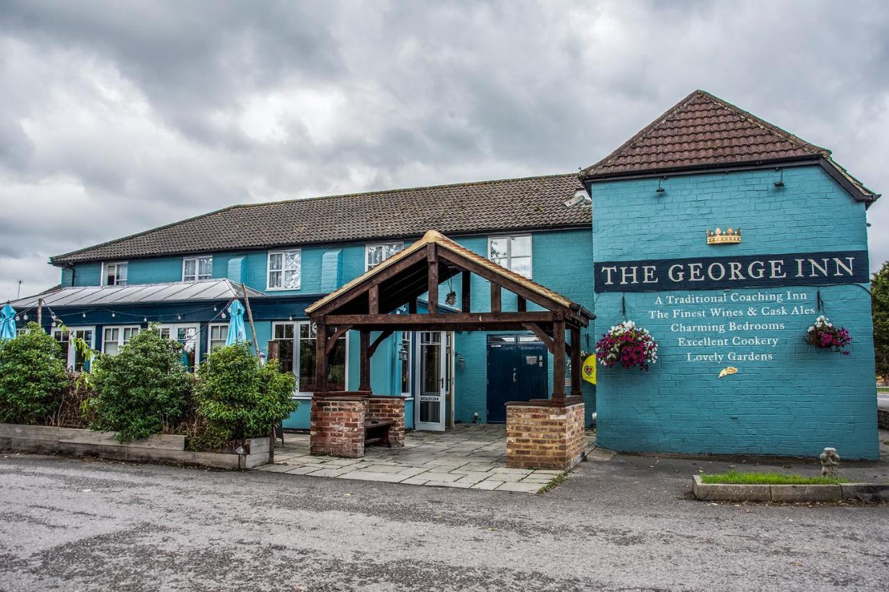 The George Inn Уорминстер Экстерьер фото